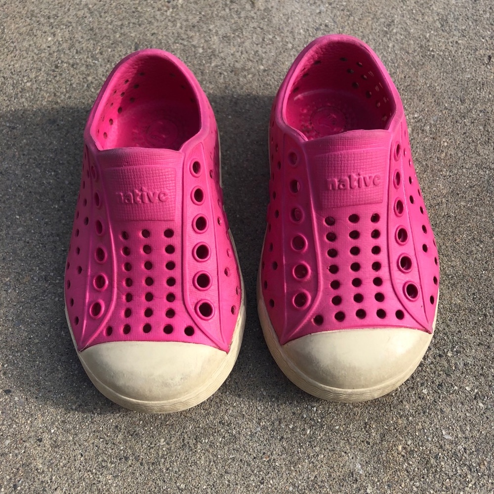 Pink Jefferson Native Shoes Size 5